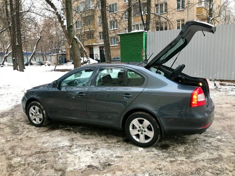 Шкода Октавия лифтбек 2013