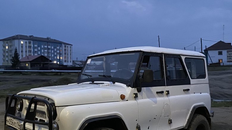 Уаз хантер белый