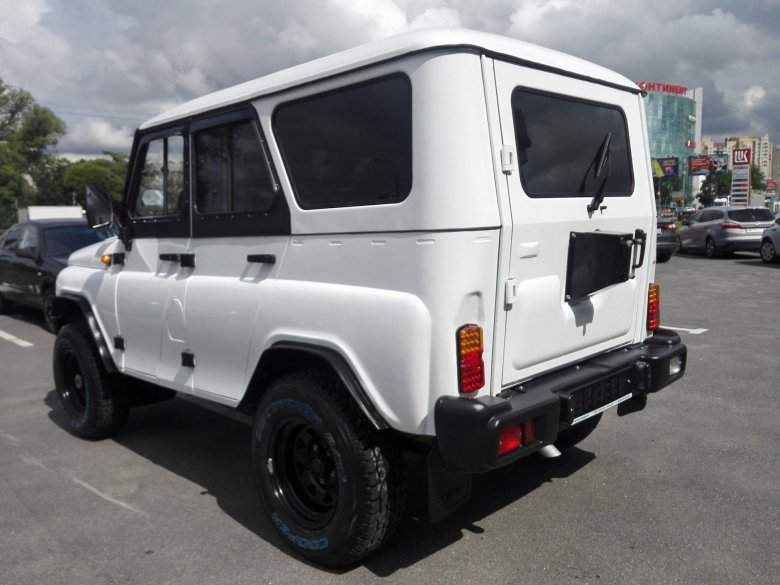 УАЗ Хантер белый