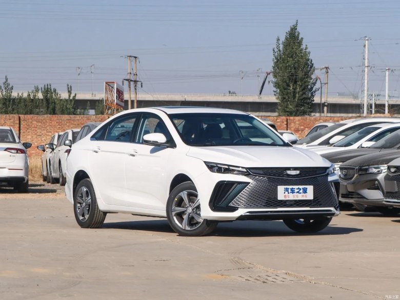 Livan машина 2022