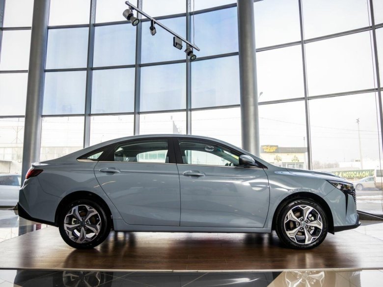 Hyundai sonata vi (yf)