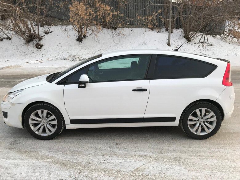 Citroen c4 белый хэтчбек