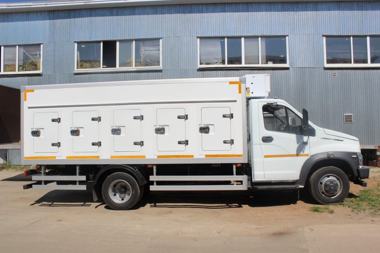 Рефрижератор Hyundai для перевозки мороженого