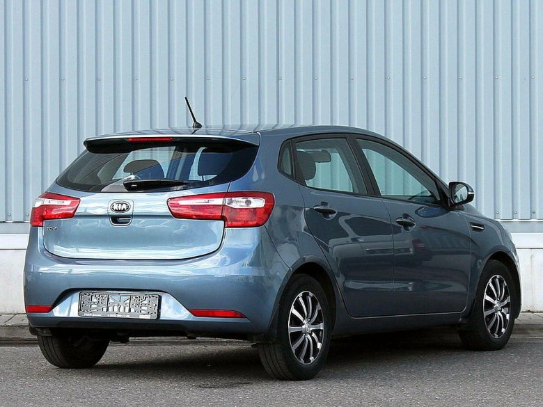 Kia rio 3 хэтчбек