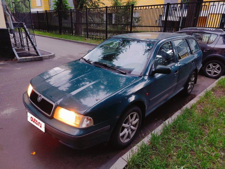 Шкода октавия 2001 зеленая
