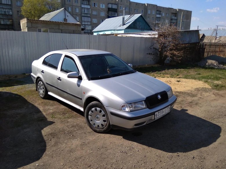 Шкода Октавия 1999
