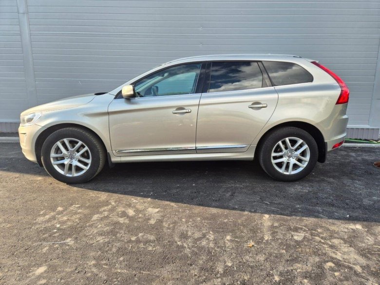 Volvo xc60 2016