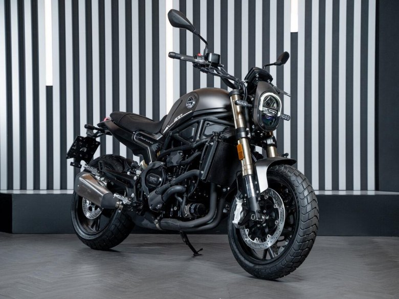 Benelli leoncino 800