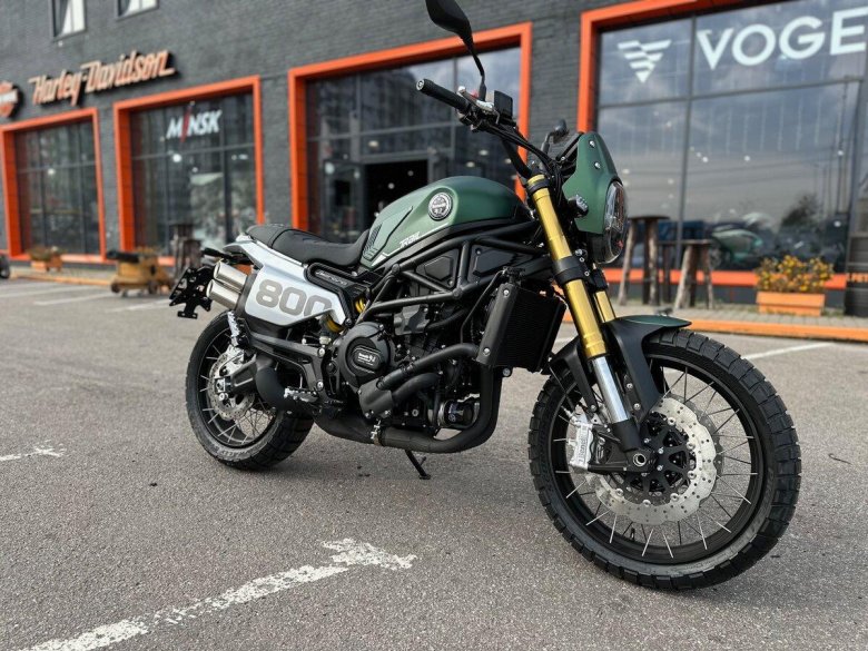 Мотоцикл benelli