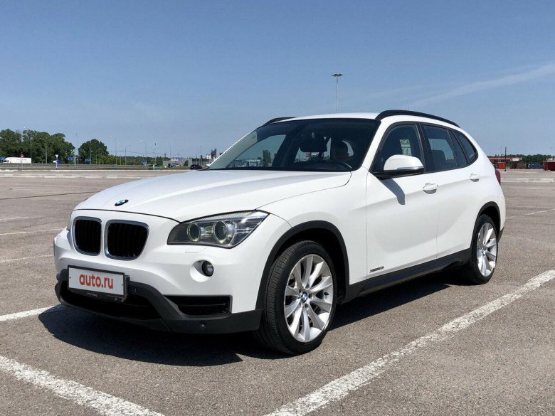 BMW x1 белая