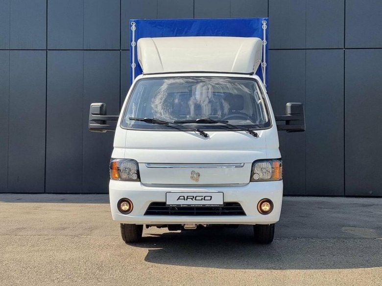 Грузовой фургон