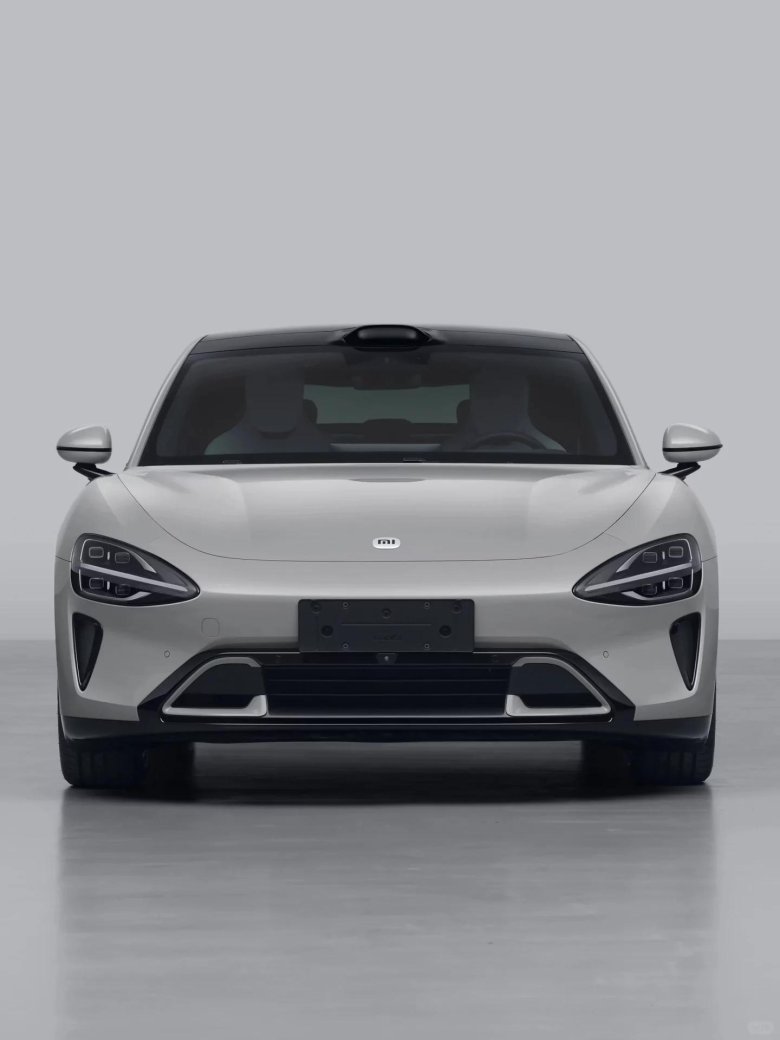 Сяоми Су 7 машина