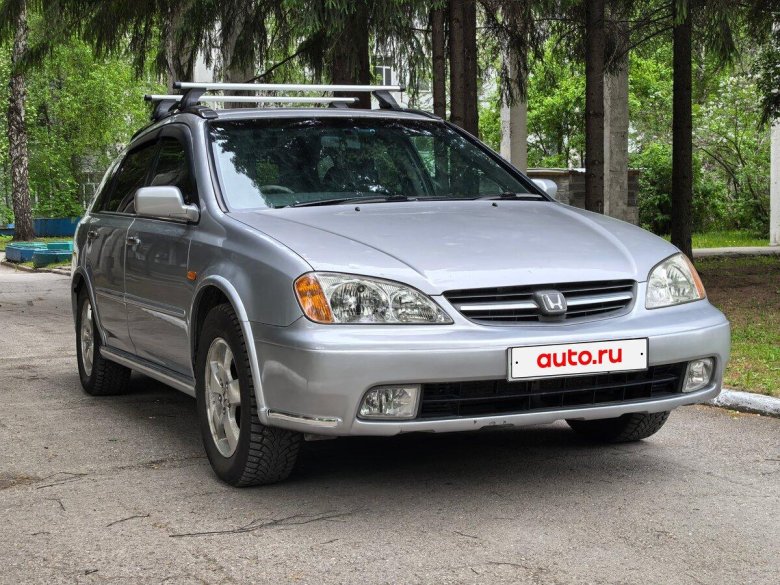 Хонда универсал авансир
