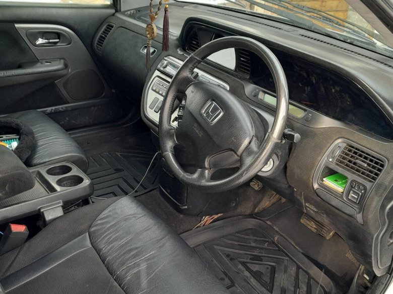 Хонда авансьер