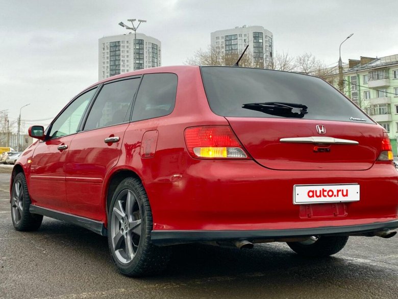 Хонда универсал авансир