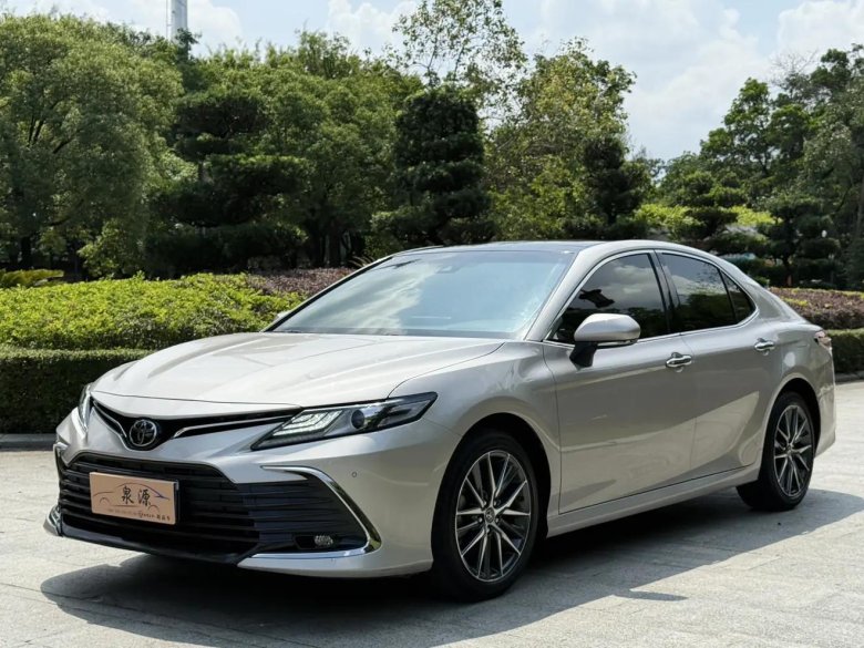 Toyota camry viii xv 70