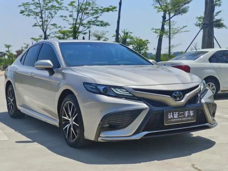 Toyota camry 2021