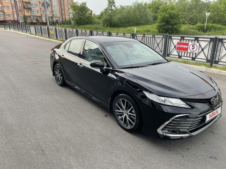 Toyota Camry 2022