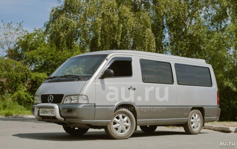 Mercedes SSANGYONG Istana