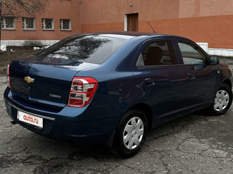 Chevrolet cobalt 2021
