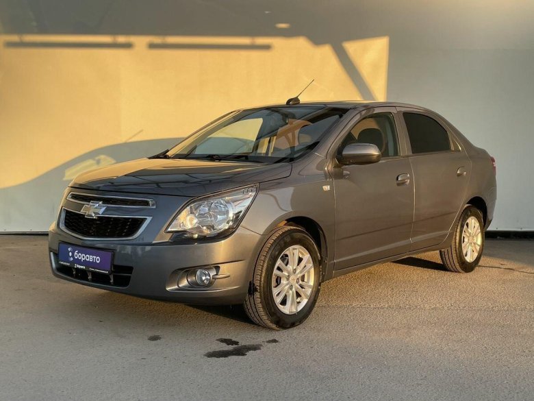 Chevrolet cobalt 2021