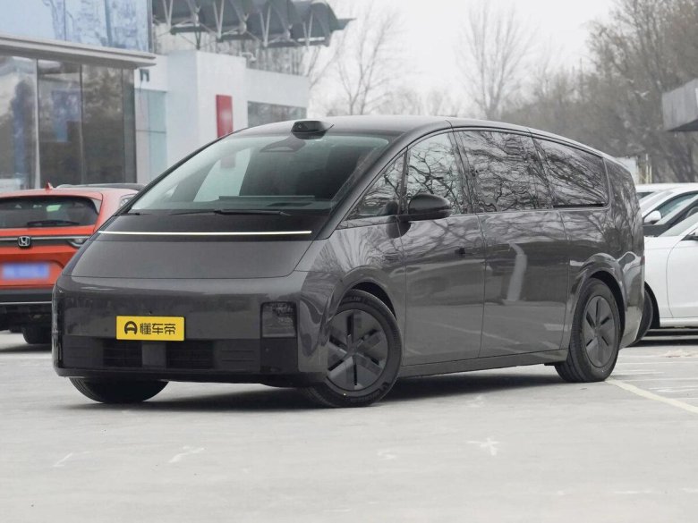 Lixiang минивэн