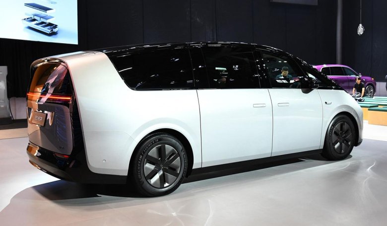 Lixiang минивэн