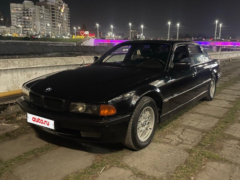 Бмв 7 серии 1998