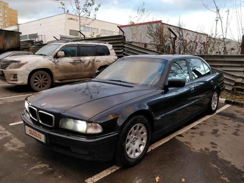 Бмв 7 серии 1998