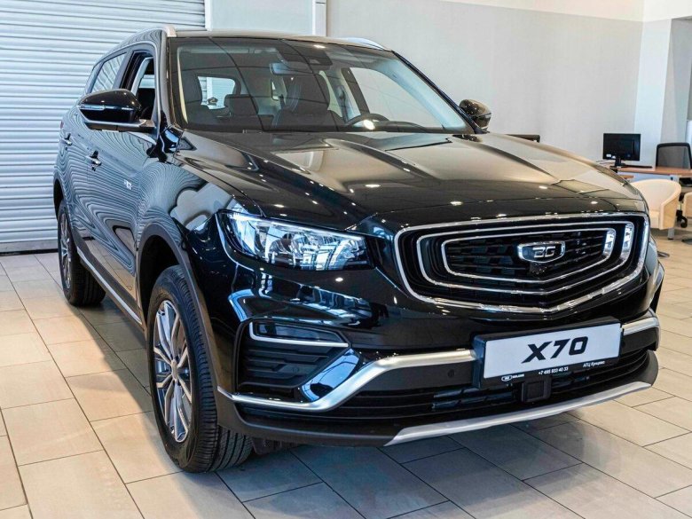 Geely atlas pro черный