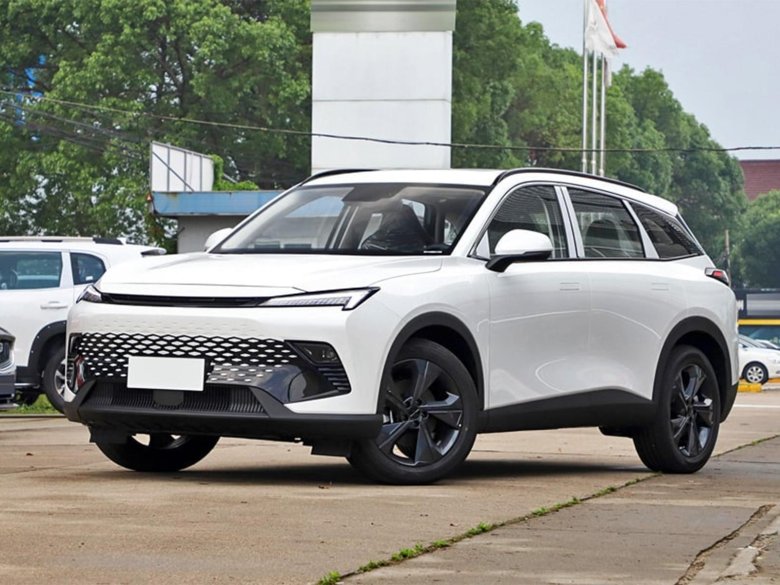 BAIC u5 Plus 2023