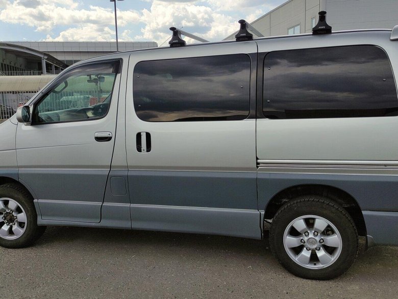 Toyota grand hiace 1996