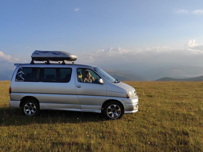 Тойота хайс региус