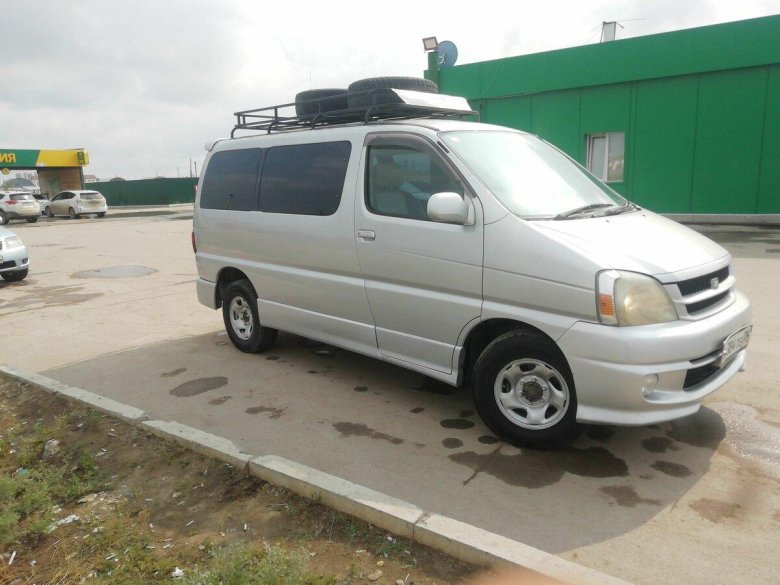 Toyota Hiace 2001