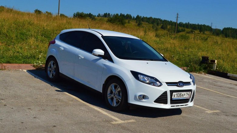 Ford Focus 3 белый