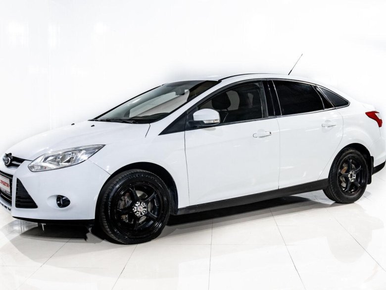 Форд фокус 3 седан белый 2012