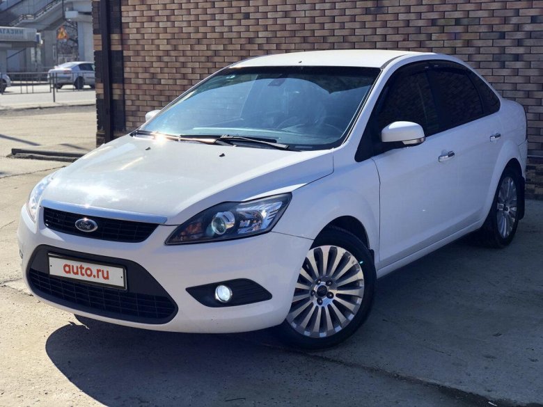 Ford Focus 2008 белый