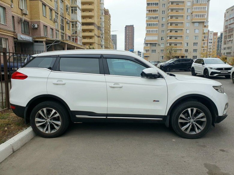 Geely atlas i