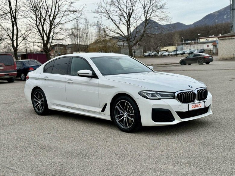 Бмв 5 серии 2021