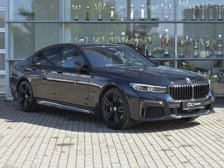BMW 750i XDRIVE