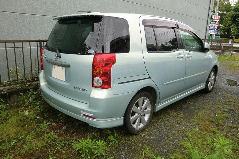 Toyota Raum ncz20