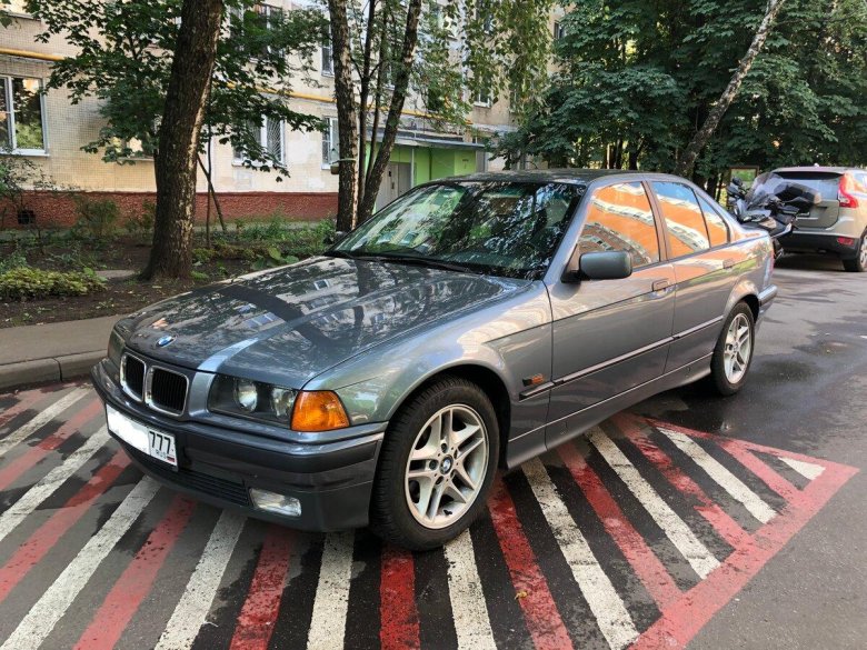 BMW 3 1994 года
