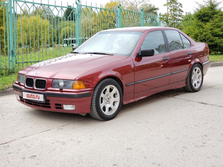BMW 320 e36