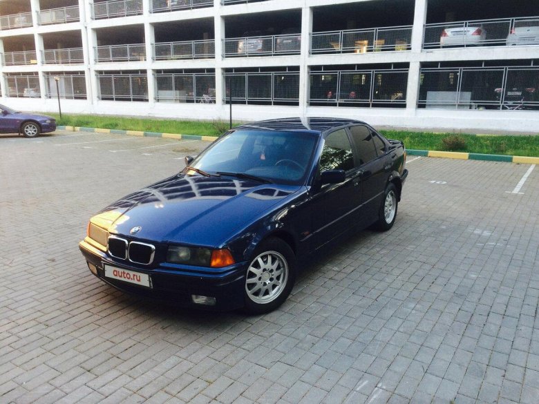 BMW 320i 1995