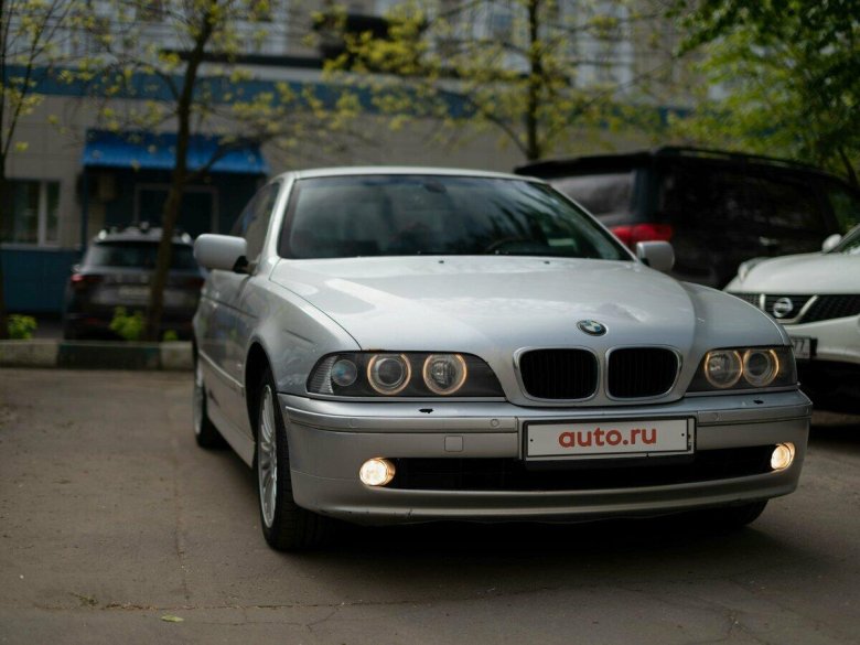 Бмв 523 1999