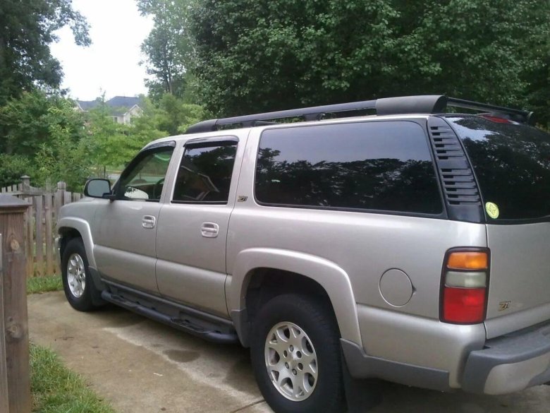 Chevrolet Suburban 2004
