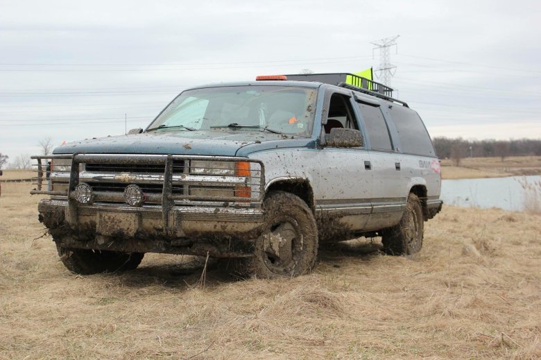 Chevrolet suburban gmc yukon xl