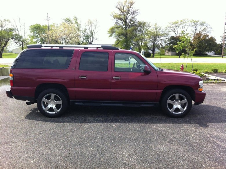 Chevrolet Suburban 2006