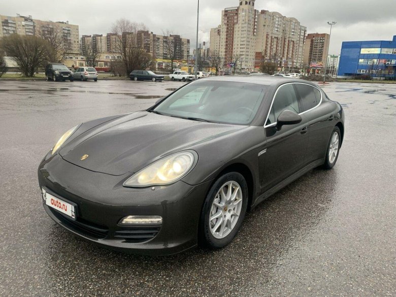 Порше панамера 2011