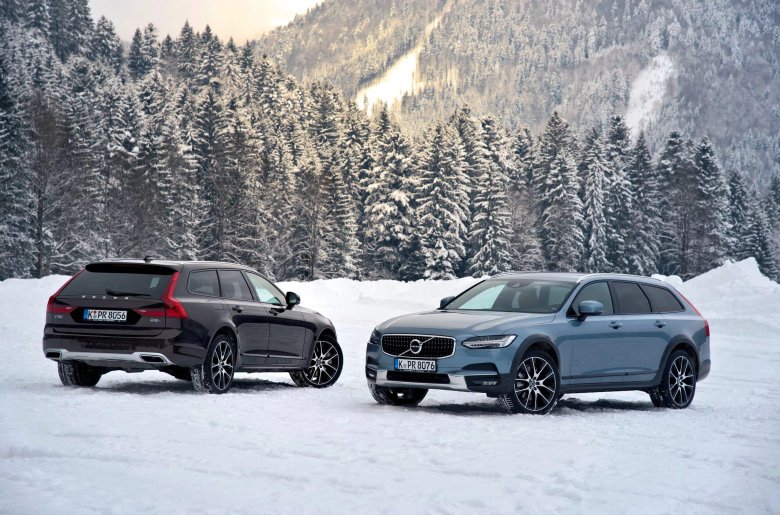 Volvo v90 Cross Country
